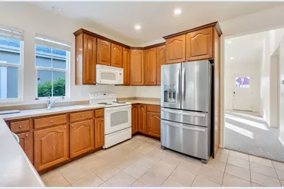 11117 S Cascabel Dr, South Jordan, UT 84009 - Photo 8