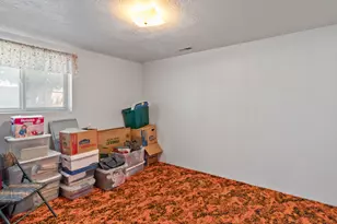 688 W 3750 N, Pleasant View, UT 84414 - Photo 16