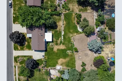688 W 3750 N, Pleasant View, UT 84414 - Photo 38