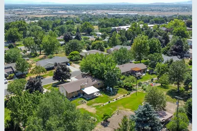 688 W 3750 N, Pleasant View, UT 84414 - Photo 36