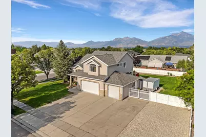 9583 S Swallowtail Cir W, South Jordan, UT 84095 - Photo 1