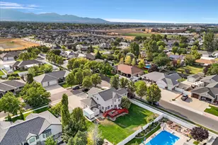 9583 S Swallowtail Cir W, South Jordan, UT 84095 - Photo 44