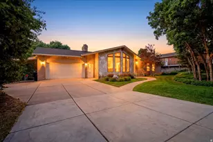 2465 E Woodland Dr, Ogden, UT 84403 - Photo 1