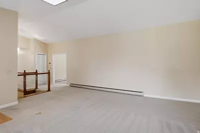 2465 E Woodland Dr, Ogden, UT 84403 - Photo 8
