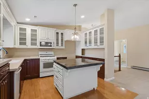 2465 E Woodland Dr, Ogden, UT 84403 - Photo 12