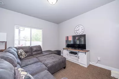 2120 W Boston Ave #2, West Haven, UT 84401 - Photo 6