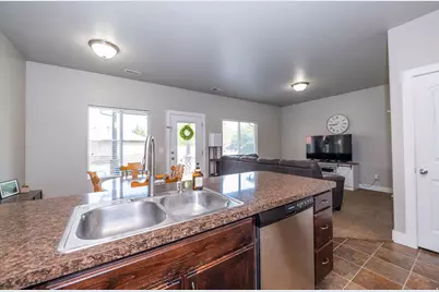 2120 W Boston Ave #2, West Haven, UT 84401 - Photo 6