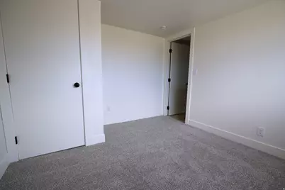 5007 S 2675 W, Roy, UT 84067 - Photo 22