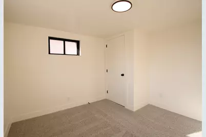 5007 S 2675 W, Roy, UT 84067 - Photo 20
