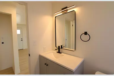 5007 S 2675 W, Roy, UT 84067 - Photo 10