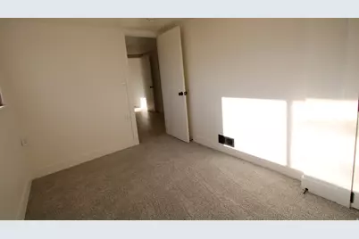 5007 S 2675 W, Roy, UT 84067 - Photo 24