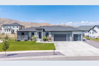 2049 S Roan Ave, Saratoga Springs, UT 84045 - Photo 1