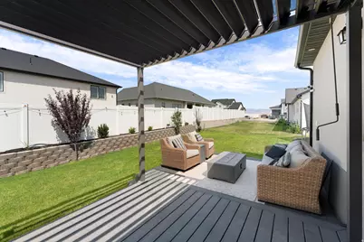 2049 S Roan Ave, Saratoga Springs, UT 84045 - Photo 36
