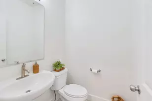 2664 W Maple St, Mapleton, UT 84664 - Photo 16