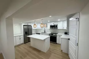 429 E 5600 S, Murray, UT 84107 - Photo 26