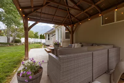 4564 W Windsor Cir, Cedar Hills, UT 84062 - Photo 38