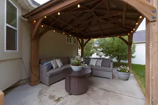 4564 W Windsor Cir, Cedar Hills, UT 84062 - Photo 38