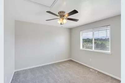 8832 N Jefferson Dr, Eagle Mountain, UT 84005 - Photo 22