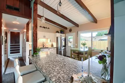 943 N Oakley St, Salt Lake City, UT 84116 - Photo 4
