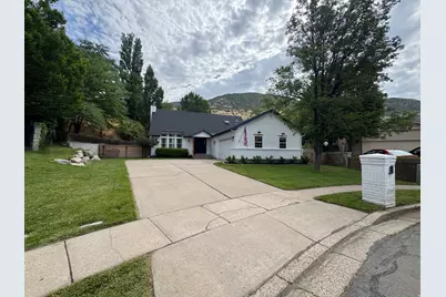 1986 N 100 E, Centerville, UT 84014 - Photo 2