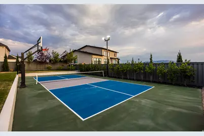 9825 N Willowbank Dr, Highland, UT 84003 - Photo 90