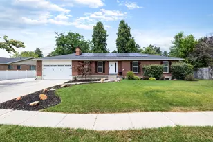 1471 E Shoshone Ave S, Sandy, UT 84092 - Photo 1
