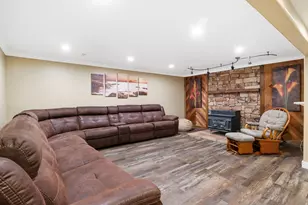 1471 E Shoshone Ave S, Sandy, UT 84092 - Photo 24
