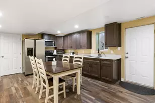 1471 E Shoshone Ave S, Sandy, UT 84092 - Photo 22