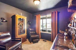 2117 E Partridge Ln, Eagle Mountain, UT 84005 - Photo 8