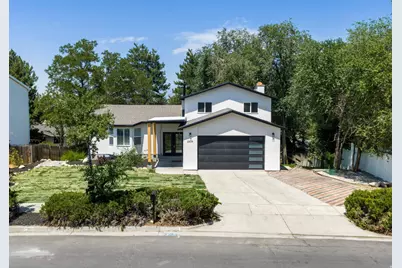 2809 Willow Hills Dr, Sandy, UT 84093 - Photo 2