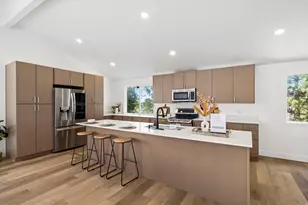 2809 Willow Hills Dr, Sandy, UT 84093 - Photo 8