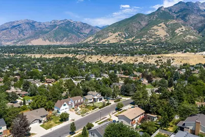 2809 Willow Hills Dr, Sandy, UT 84093 - Photo 38