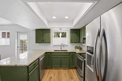 255 W 580 S, Orem, UT 84058 - Photo 8