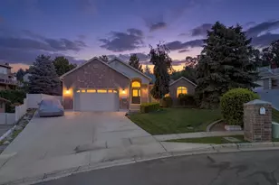 3321 S 200 E, Bountiful, UT 84010 - Photo 2
