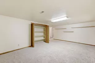 6114 S Red Oaks Dr, Murray, UT 84123 - Photo 30