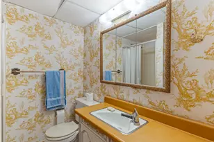 7138 S Chris Ln E, Cottonwood Heights, UT 84121 - Photo 12