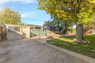 7138 S Chris Ln E, Cottonwood Heights, UT 84121 - Photo 24