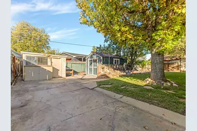 7138 S Chris Ln E, Cottonwood Heights, UT 84121 - Photo 26