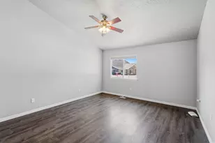6992 W Hunter Valley Dr S, West Valley, UT 84128 - Photo 10