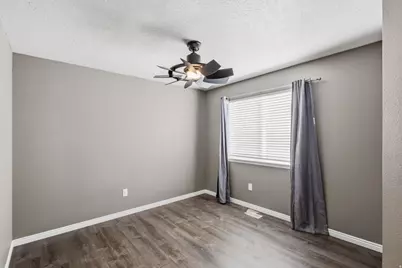 6992 W Hunter Valley Dr S, West Valley, UT 84128 - Photo 16