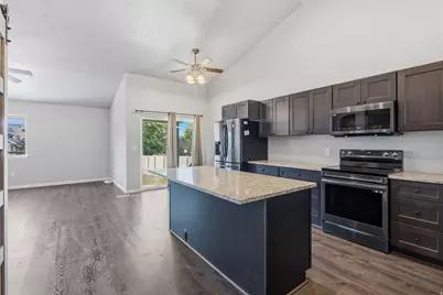 6992 W Hunter Valley Dr S, West Valley, UT 84128 - Photo 6