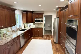 910 Woodland Hills Circle, Bountiful, UT 84010 - Photo 10