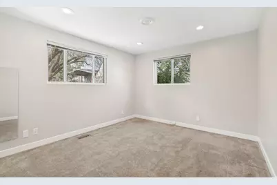 1066 E Violet Cir S, Sandy, UT 84094 - Photo 14