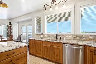 4235 N 1150 W, Pleasant View, UT 84414 - Photo 18
