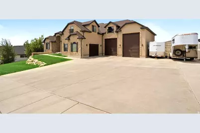 4235 N 1150 W, Pleasant View, UT 84414 - Photo 2