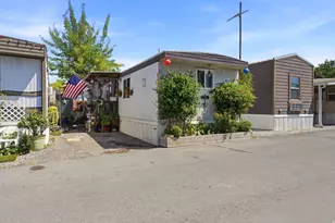 151 E Hamilton Ln, South Salt Lake, UT 84115 - Photo 2