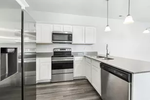 372 W 750 N, Vineyard, UT 84059 - Photo 2