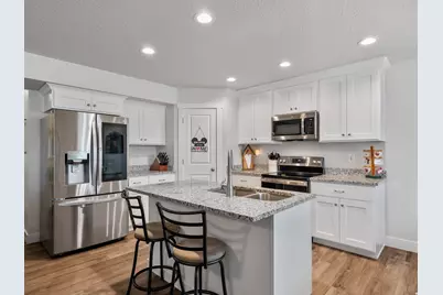 920 N Center St, Santaquin, UT 84655 - Photo 2