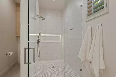 5478 S Merlyn Dr E, Holladay, UT 84117 - Photo 24