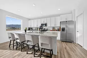 3483 N Sparrow Ln, Eagle Mountain, UT 84005 - Photo 12